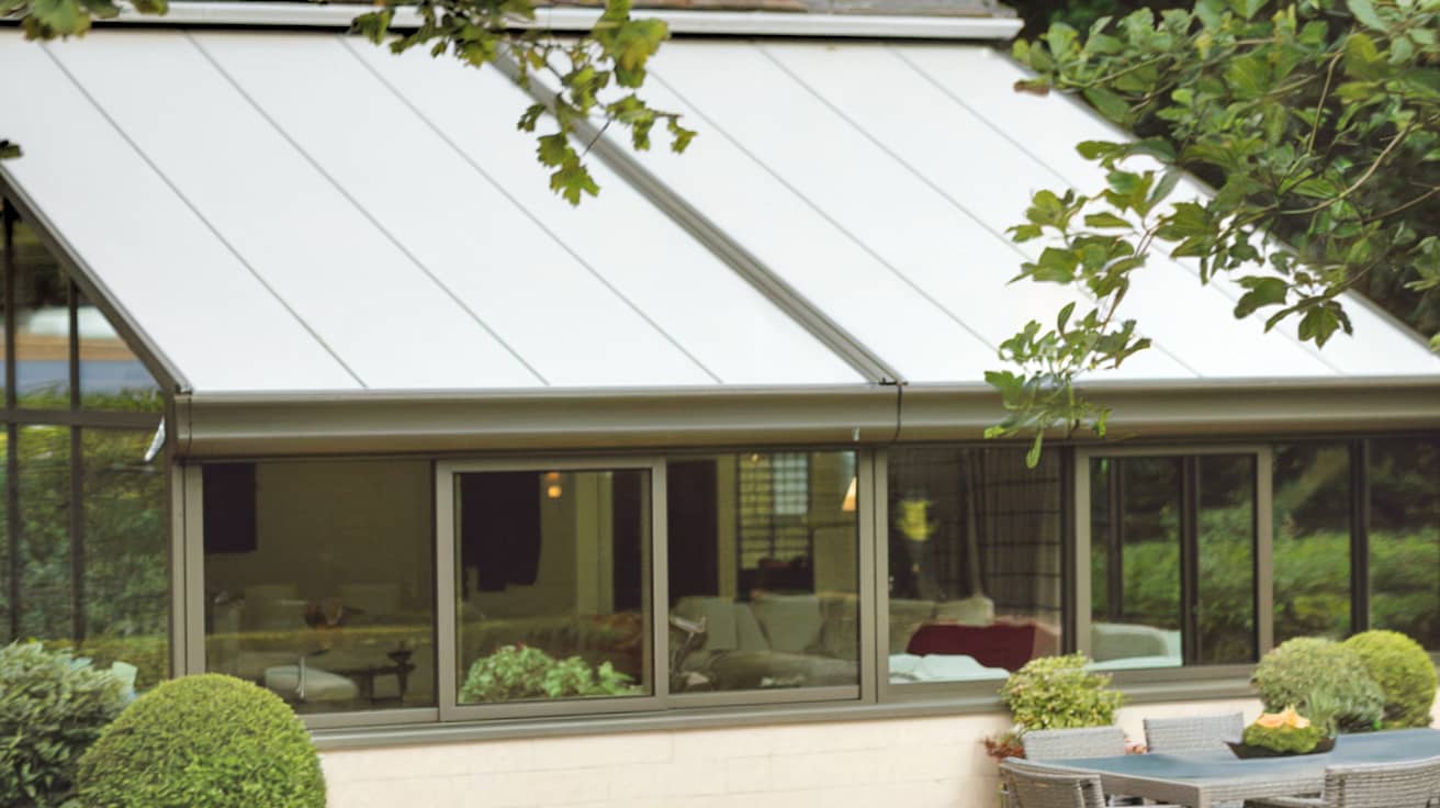 Solutions de Store de Toiture par Sunshade : Protection Solaire Efficace